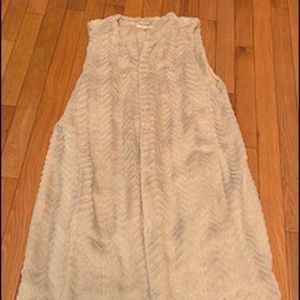 Maurices Faux Fur Vest - Cream